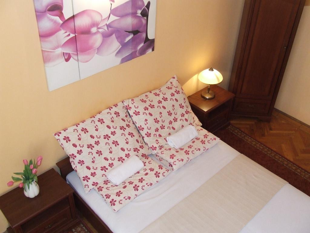Peterfia Panzio Hotel Debrecen Luaran gambar